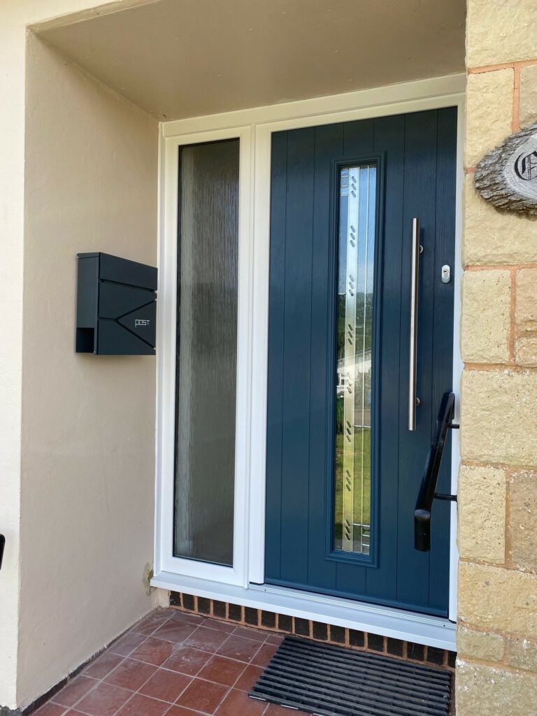 Modern Slam Shut Composite Door With Glazed Side Panel